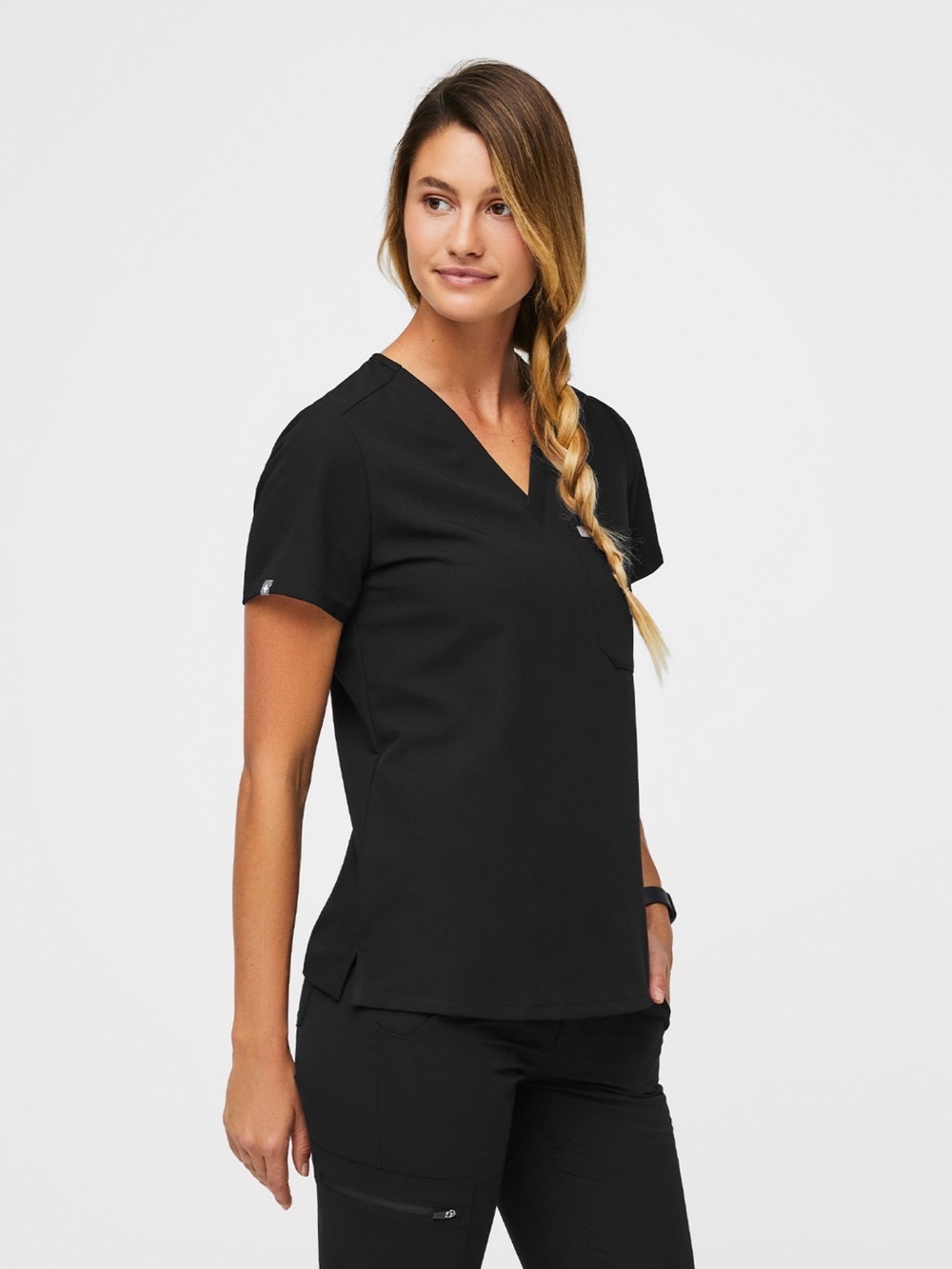 FIGS Women’s Scrub Set - Black - Catarina Top - M & Zamora Jogger Pants - M Reg - Picture 9 of 15